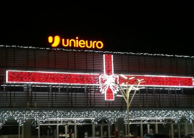 Luminarie San Salvo Realizza illuminazioni professionali per il tuo negozio, la tua città, o la tua cerimonia preferita. Lavoriamo sul territorio abruzzese, con sede a San Salvo. Illuminazioni san salvo, illuminazioni vasto, illuminazioni cupello, illuminazioni montenero, illuminazioni petacciato e dintorni.