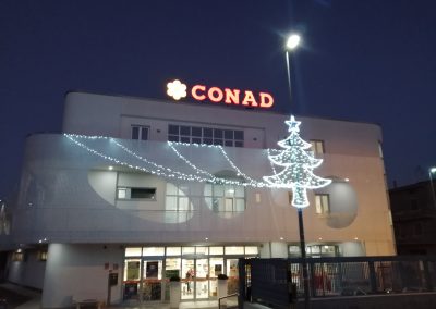 Luminarie San Salvo Realizza illuminazioni professionali per il tuo negozio, la tua città, o la tua cerimonia preferita. Lavoriamo sul territorio abruzzese, con sede a San Salvo. Illuminazioni san salvo, illuminazioni vasto, illuminazioni cupello, illuminazioni montenero, illuminazioni petacciato e dintorni.