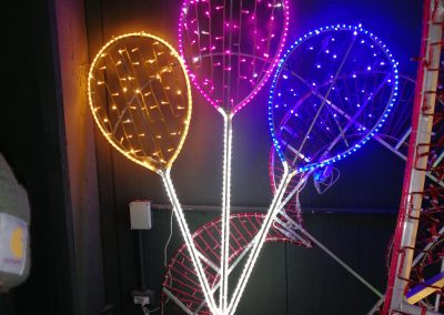 Luminarie San Salvo Realizza illuminazioni professionali per il tuo negozio, la tua città, o la tua cerimonia preferita. Lavoriamo sul territorio abruzzese, con sede a San Salvo. Illuminazioni san salvo, illuminazioni vasto, illuminazioni cupello, illuminazioni montenero, illuminazioni petacciato e dintorni.