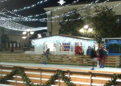 Luminarie San Salvo Realizza illuminazioni professionali per il tuo negozio, la tua città, o la tua cerimonia preferita. Lavoriamo sul territorio abruzzese, con sede a San Salvo. Illuminazioni san salvo, illuminazioni vasto, illuminazioni cupello, illuminazioni montenero, illuminazioni petacciato e dintorni.